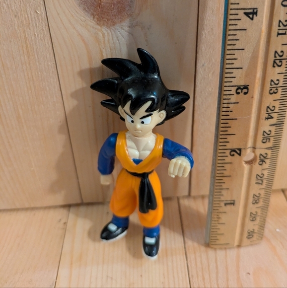 Goku Vintage 1989 Giochi Preziosi Action Figure Dragon Ball Z - Picture 1 of 3
